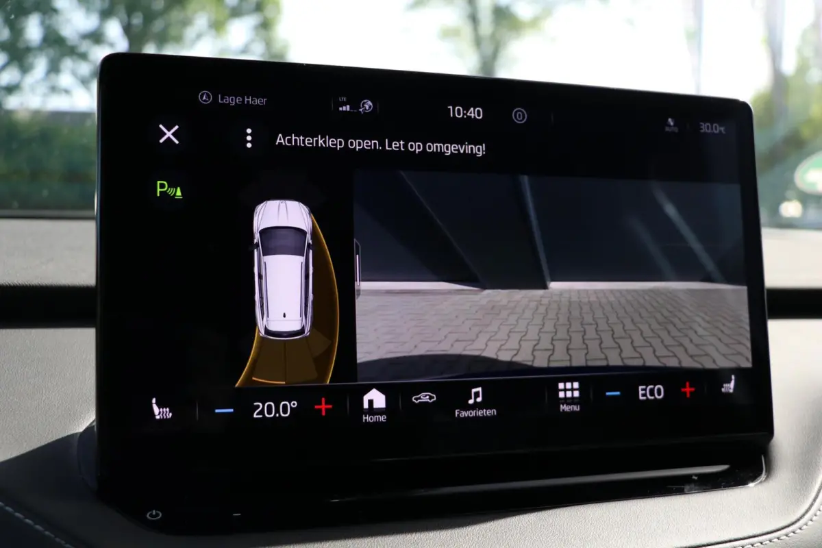 60 180PK |SPORTLINE| AdaptiveCruise AppleCarplay Sportzetels Stoel/stuur verwarming Camera 111000KM BJ2021