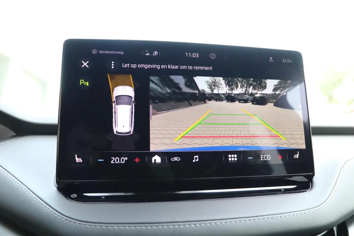 60 180PK |SPORTLINE| AdaptiveCruise AppleCarplay Sportzetels Stoel/stuur verwarming Camera 111000KM BJ2021