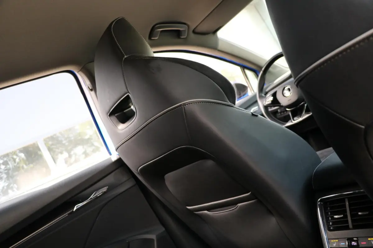 60 180PK |SPORTLINE| AdaptiveCruise AppleCarplay Sportzetels Stoel/stuur verwarming Camera 111000KM BJ2021