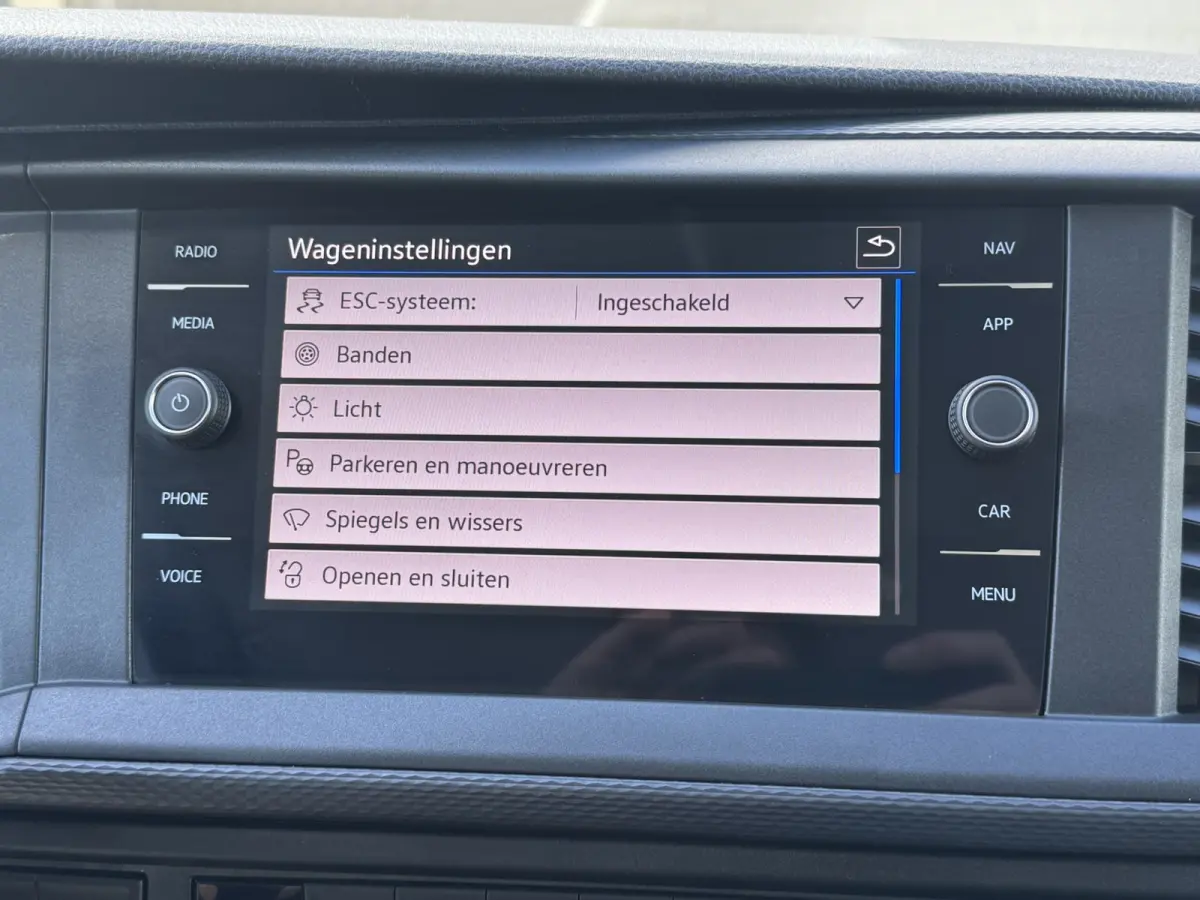 2.0 TDI L2H1 30 DC Highline DSG Trekhaak 2500kg Cruise Carplay Navigatie DAB Radio