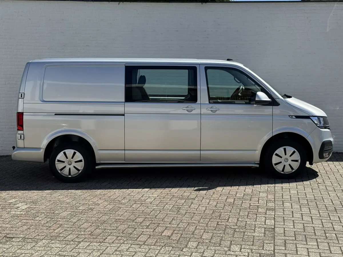 2.0 TDI L2H1 30 DC Highline DSG Trekhaak 2500kg Cruise Carplay Navigatie DAB Radio