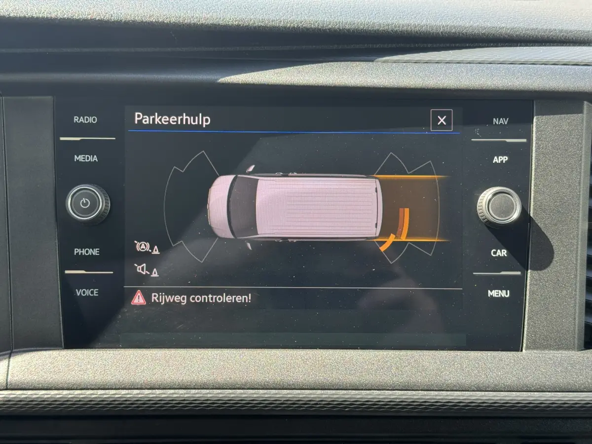 2.0 TDI L2H1 30 DC Highline DSG Trekhaak 2500kg Cruise Carplay Navigatie DAB Radio