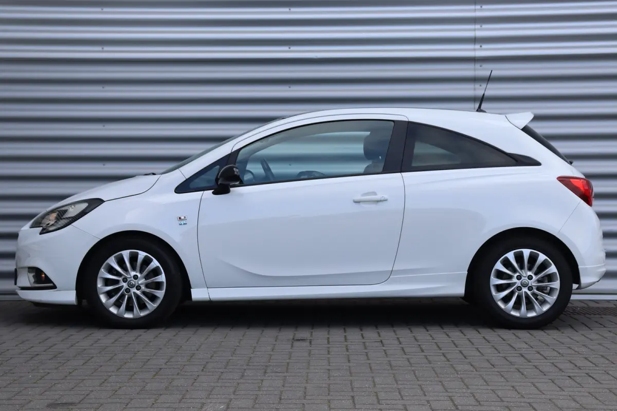 1.0 TURBO 90PK COLOR EDITION OPC-LINE / AIRCO / LED / PDC / 16" LMV / BLUETOOTH / CRUISECONTROL !!
