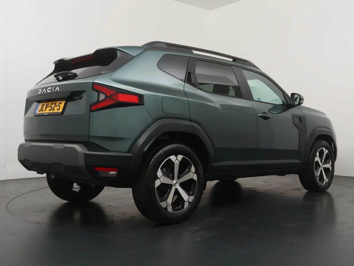 Journey mild hybrid 130 | Navigatie | Parkeercamera | 18" velgen |