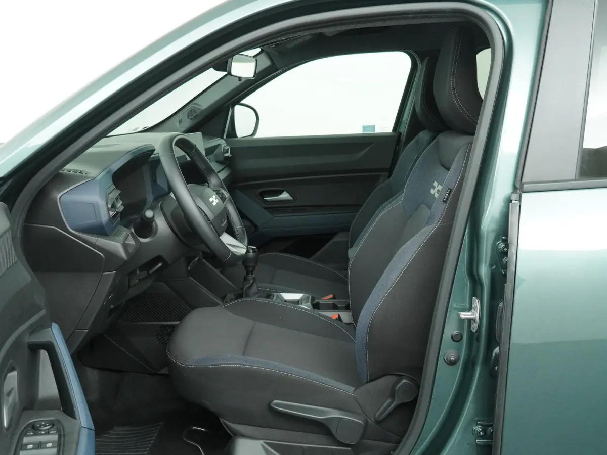 Journey mild hybrid 130 | Navigatie | Parkeercamera | 18" velgen |