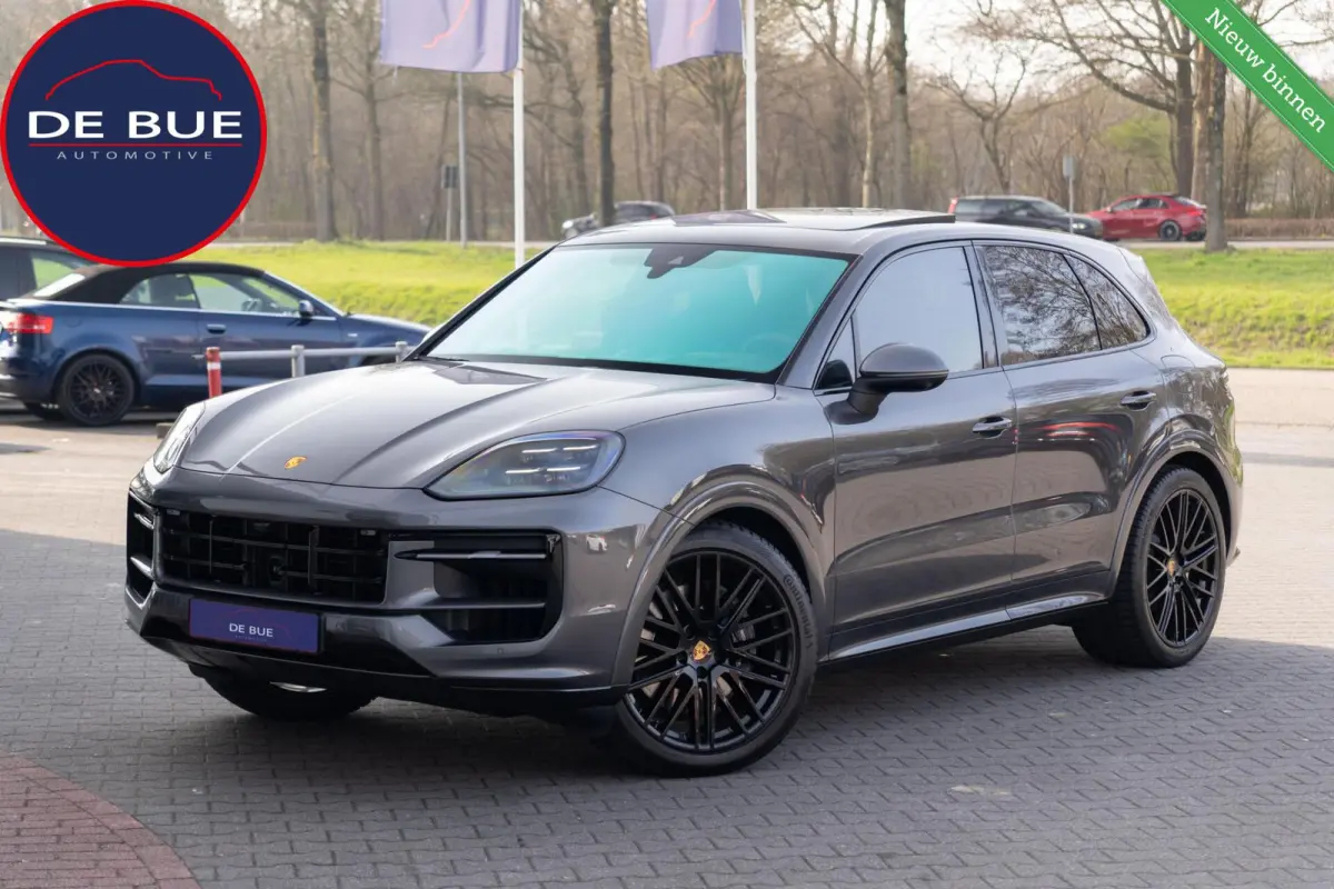 3.0 E-Hybrid|Org NL NAP|SportDesign|Panoramadak|PDCC|PTV|BOSE|Sportuitlaat |Achteras besturing|Full Options|Dealer Onderhouden