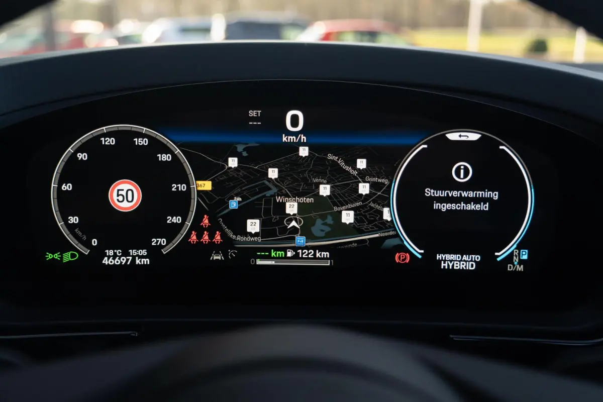 3.0 E-Hybrid|Org NL NAP|SportDesign|Panoramadak|PDCC|PTV|BOSE|Sportuitlaat |Achteras besturing|Full Options|Dealer Onderhouden