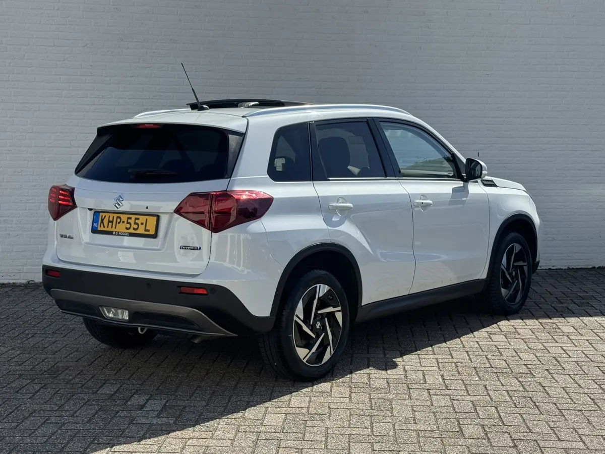 1.5 Hybrid Style Automaat Carplay Panorama Camera Adaptieve cruise All season
