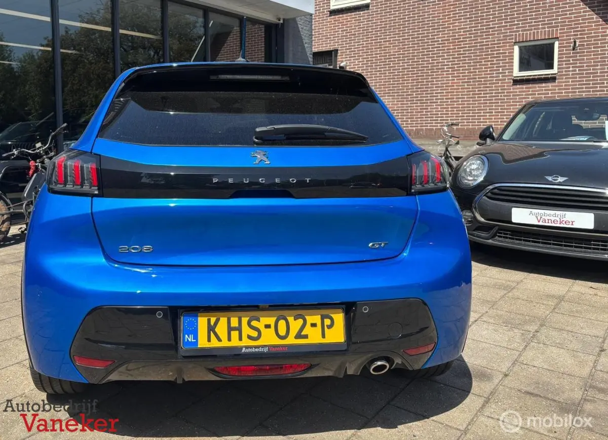 1.2 PureTech GT Pack|Vertigo Blue|Carplay|Camera