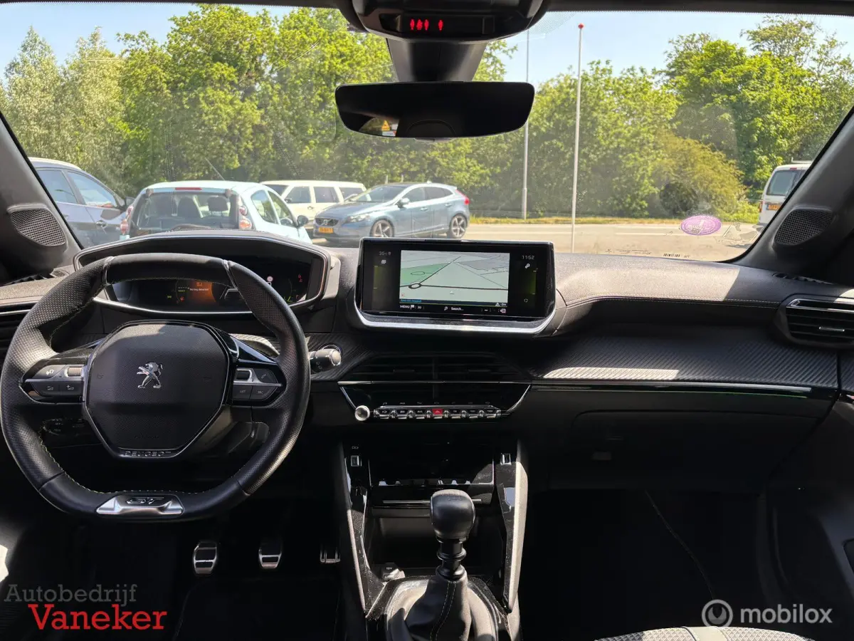 1.2 PureTech GT Pack|Vertigo Blue|Carplay|Camera