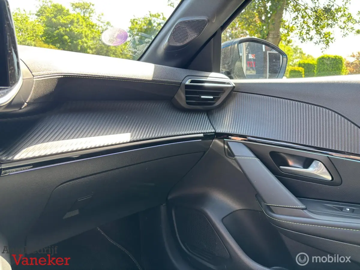1.2 PureTech GT Pack|Vertigo Blue|Carplay|Camera