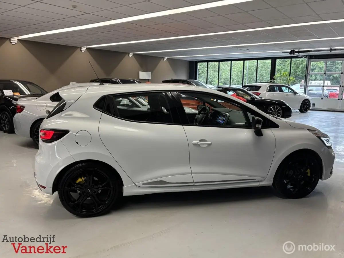 1.6 Turbo R.S.|200PK|Carplay|PDC|Stoelverwarming