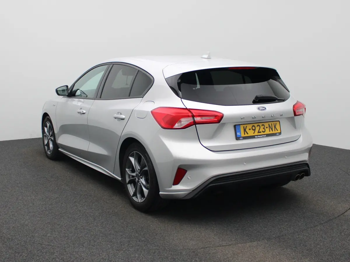 1.0 EcoBoost ST Line Business | Apple Carplay/Android Auto | Winterpakket | Cruise Control | Lichtmetalen Velgen |