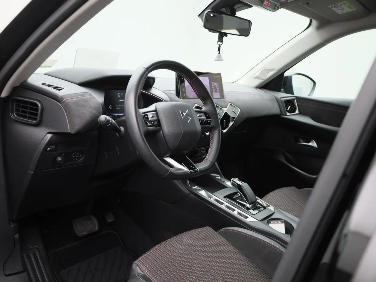 PERFORMANCE Line + | Head-up Display | Achteruitrijcamera | Cruise Control | Keyless | Apple Carplay/Android Auto |