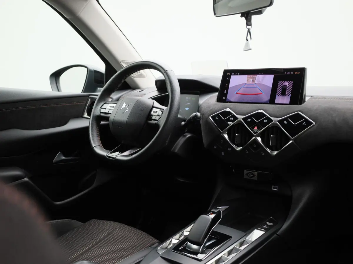 PERFORMANCE Line + | Head-up Display | Achteruitrijcamera | Cruise Control | Keyless | Apple Carplay/Android Auto |