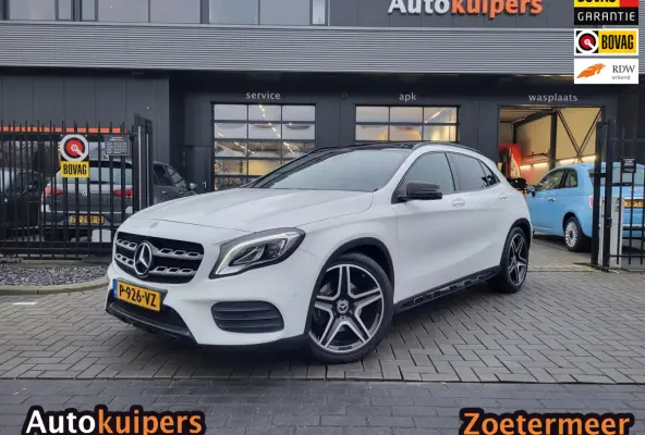 220 4MATIC|BENZINE!| UNIEK |Met panoramadak, elektrische achterklep, cruise, camera en dodehoeksensoren!