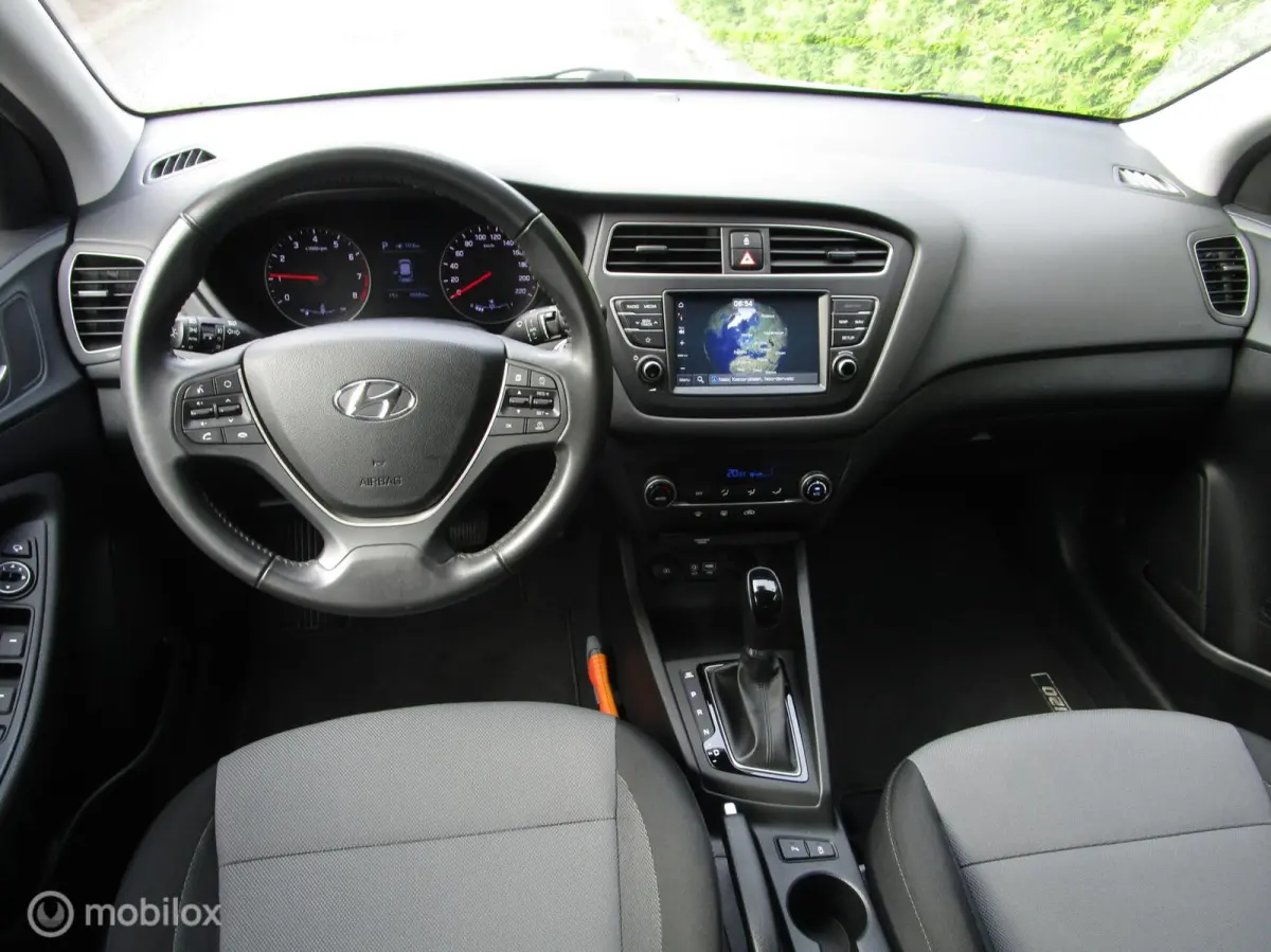 1.0 T-GDI Premium AUTOMAAT - ALS NIEUW !!!