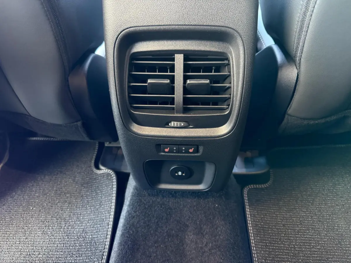 2.5 PHEV Sound Edition | Elek. Trekhaak | 2100KG Trekgewicht! | Adaptive Cruise Control | Matrix Led Koplampen | B&O Audio | Stoel/stuur voorruitverwarming | 360 Camera | 08-26 beschikbaar