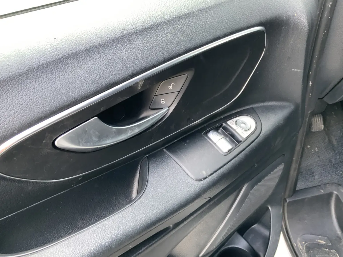 114 CDI L2 Pro Vries/Koelauto Werkt 100% Min 15 gr Onder Nul .Navi Airco Cruise ,3 Zits Camera Euro 6