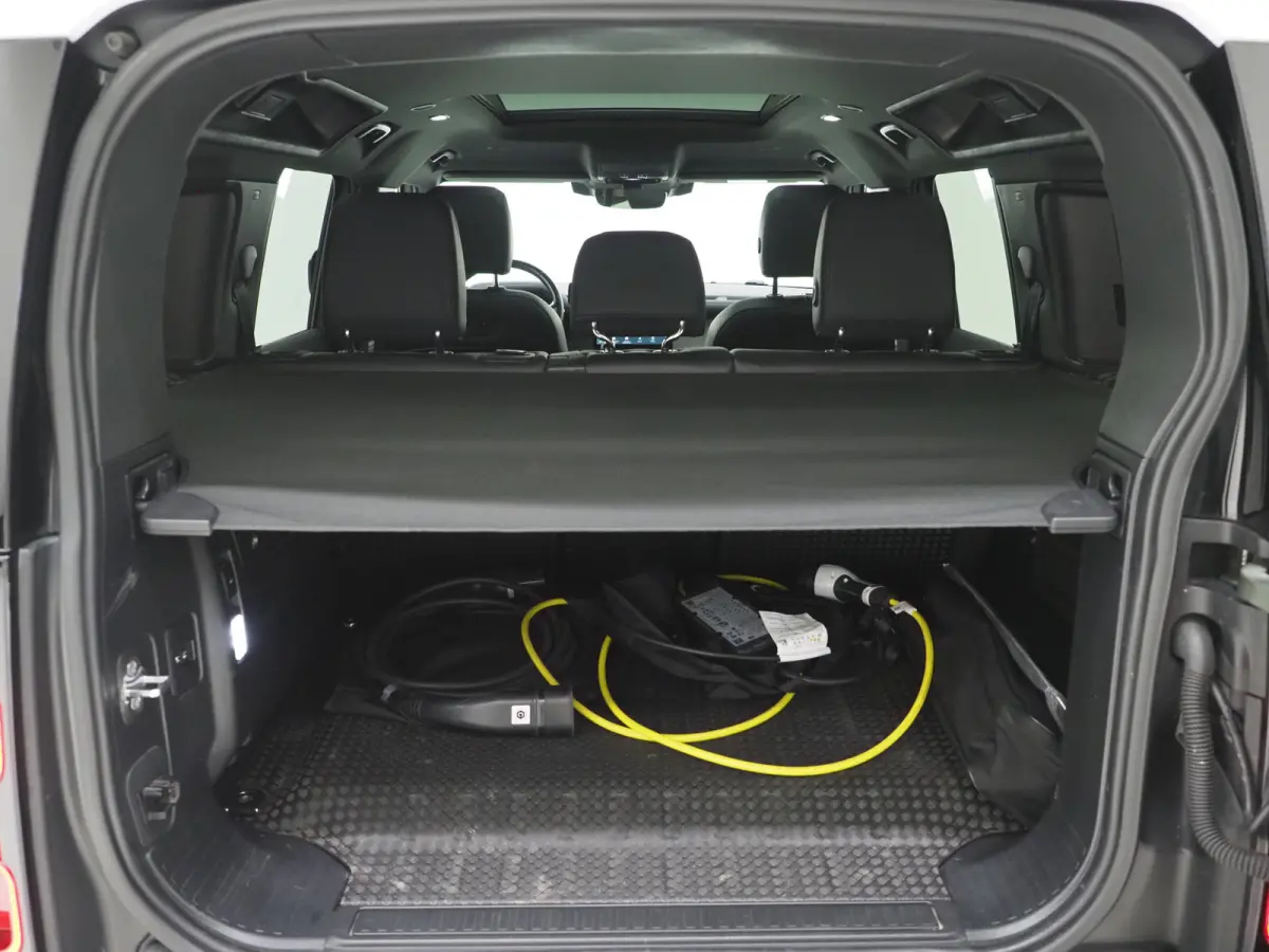 2.0 P400e | NL Auto | Panoramadak | Trekhaak | 360 | Keyless | Adaptive Cruise | Leder | Carplay
