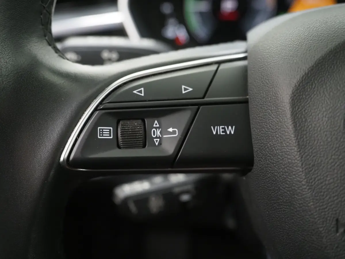 45 TFSI e Edition | Leder | Camera | Adaptive Cruise | Dodehoekdetectie | Stoelverwarming | Carplay