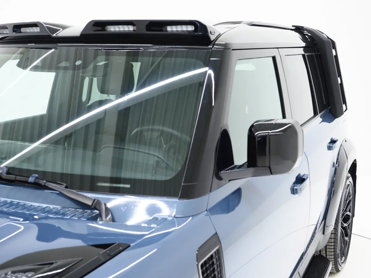 2.0 P400e 110 Urban WideTrack Look | Panoramadak | Explorer Pack | Sidesteps | Lightbar | Trekhaak | Meridian | Carplay