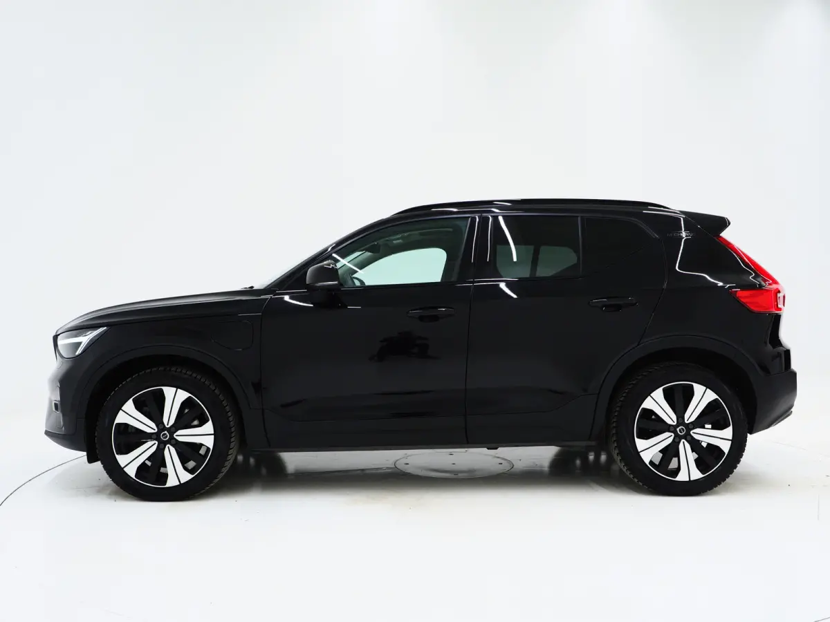 1.5 T5 Plug-in hybrid Ultimate Dark | Panoramadak | Pilot Assist | Harman/Kardon | Leder | Keyless | 360 | BLIS | Carplay