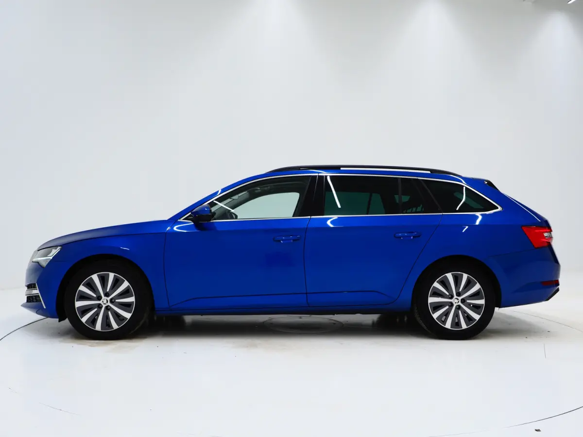 1.4 TSI iV 218PK | Panoramadak | Virtual | Adaptive Cruise | Stoelverwarming | DAB | PDC | Carplay