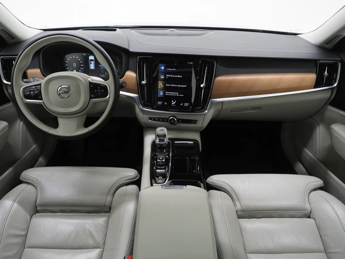 2.0 T8 AWD Inscription | Panoramadak | Massage | Pilot Assist | HUD | Leder | Keyless | 360 | BLIS | Carplay