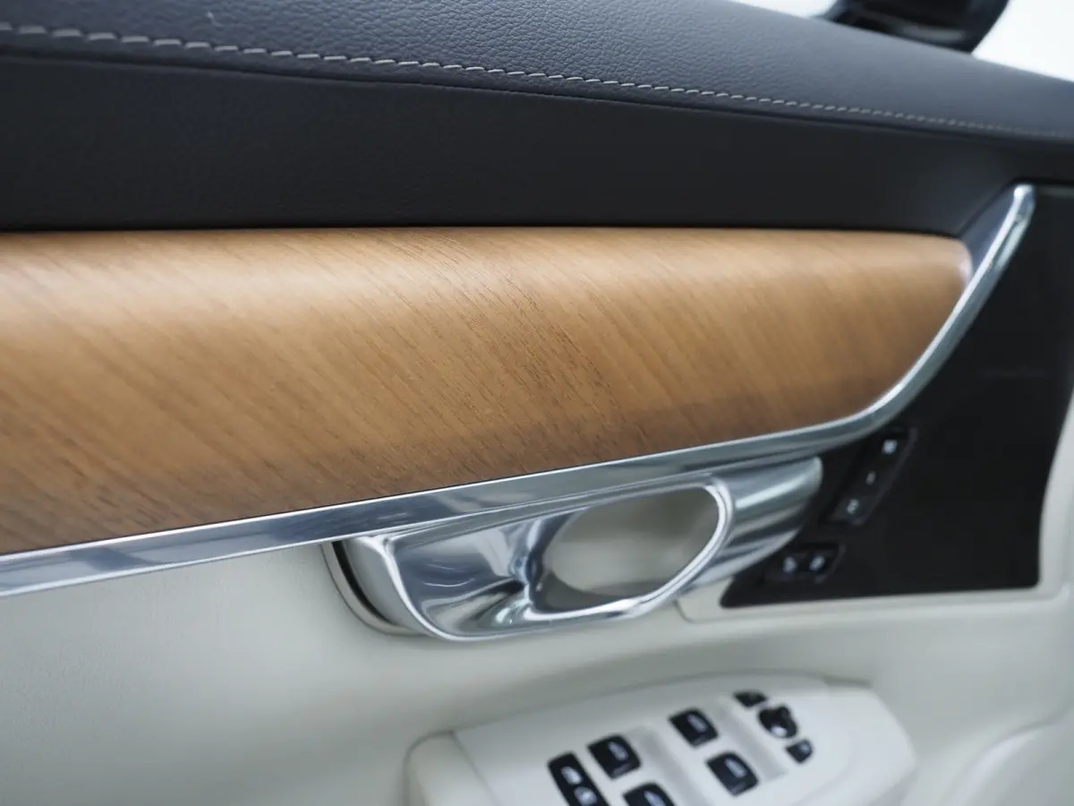 2.0 T8 AWD Inscription | Panoramadak | Massage | Pilot Assist | HUD | Leder | Keyless | 360 | BLIS | Carplay