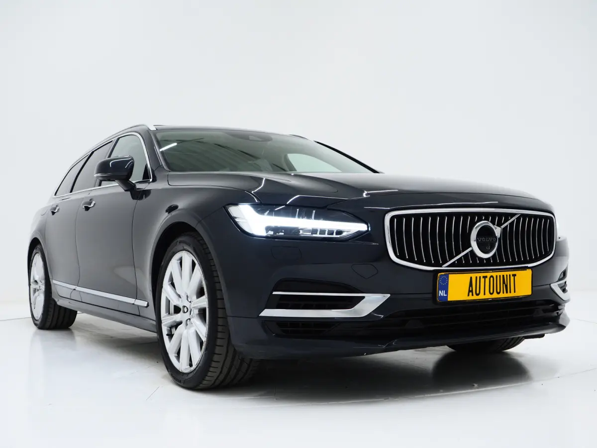 2.0 T8 AWD Inscription | Panoramadak | Massage | Pilot Assist | HUD | Leder | Keyless | 360 | BLIS | Carplay