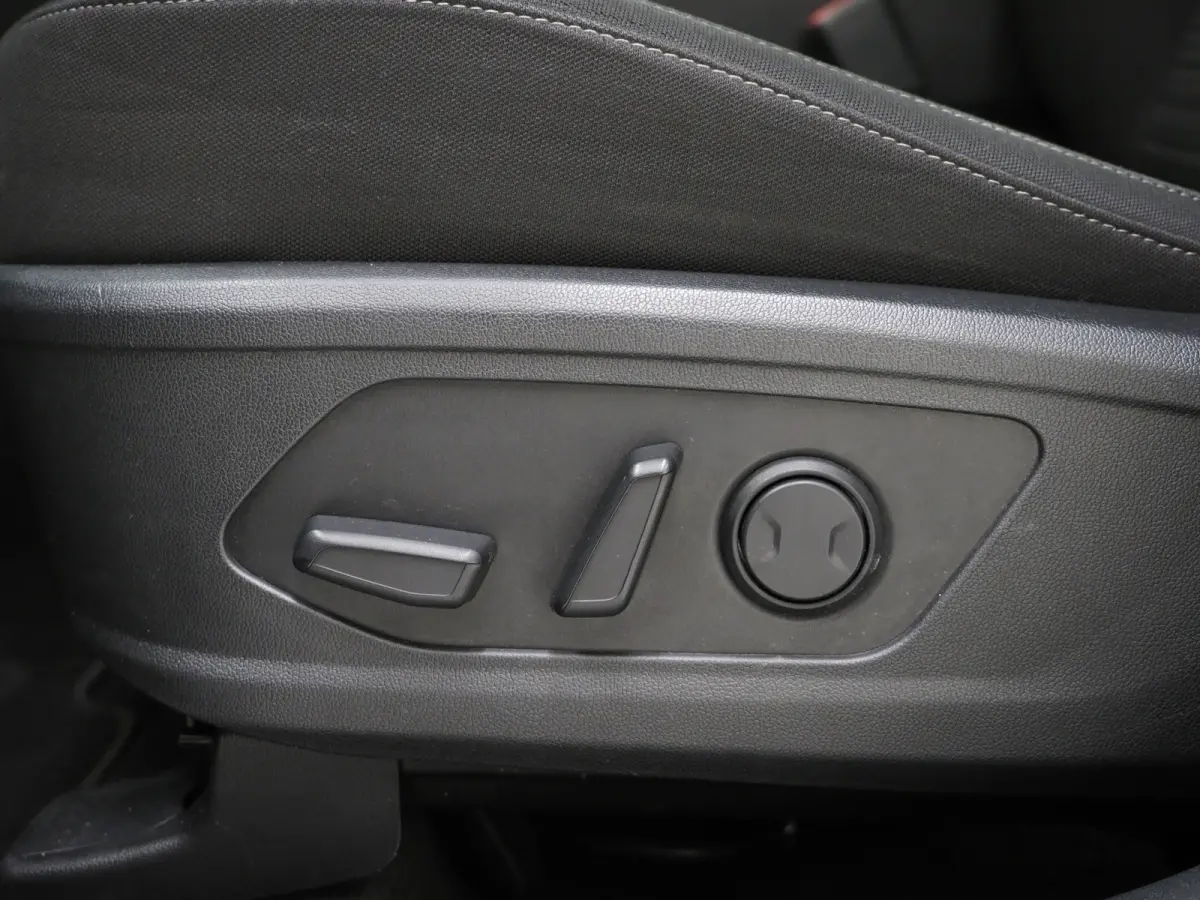 1.6 T-GDI Plug-in Hybrid 4WD | Adaptive Cruise | Trekhaak | Camera | Keyless | Dodehoek | Virtual | Carplay