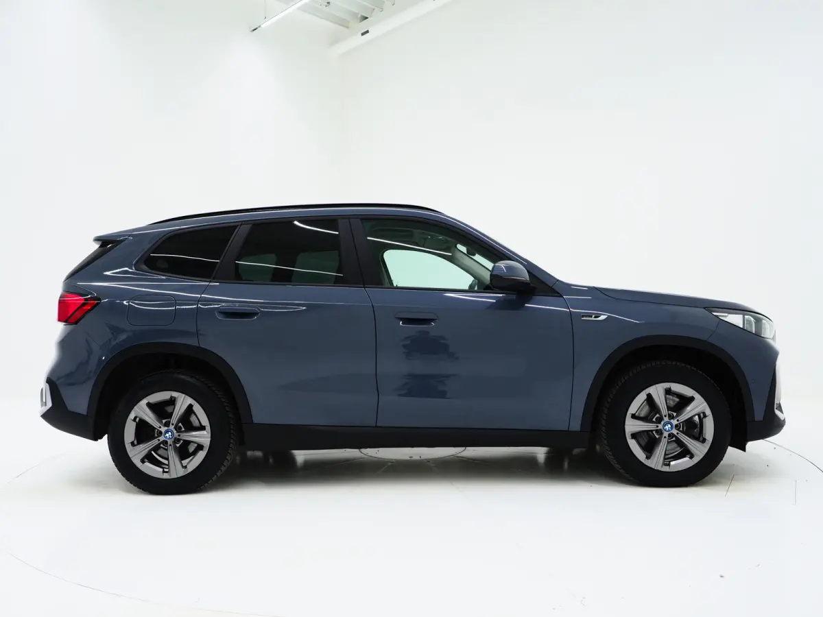 xDrive25e Individual | Panoramadak | Leder | Camera | Keyless | Cruise | Virtual | DAB | Carplay