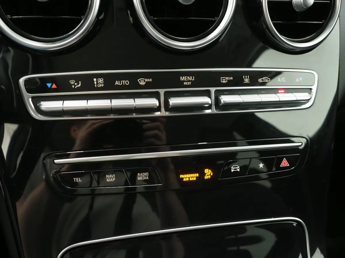 4MATIC AMG | Sfeerlicht | Camera | Sportstuur | Virtual | Stoelverwarming | Carplay