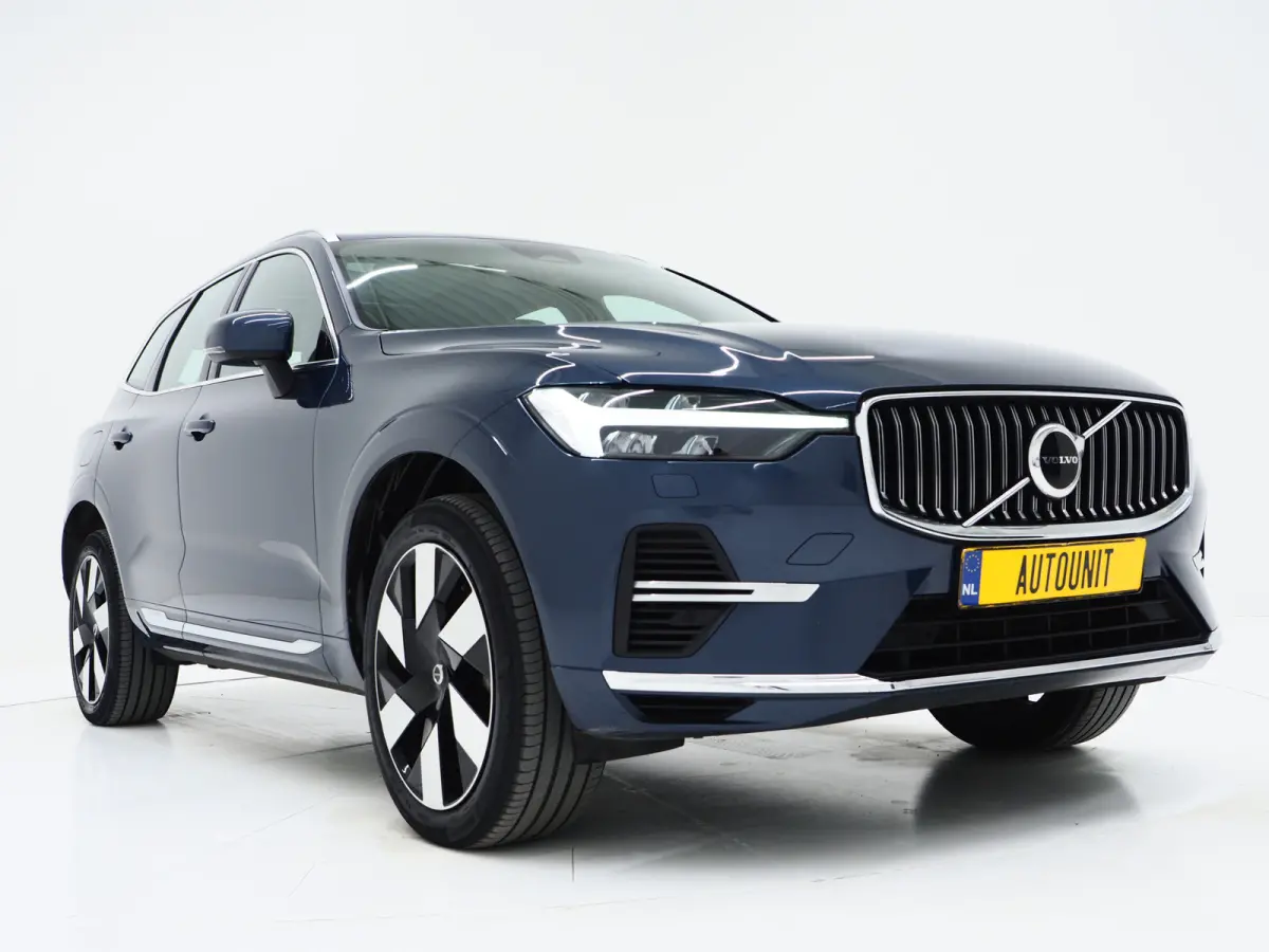 2.0 T6 Plug-in hybrid AWD Ultimate Long Range | Panoramadak | Luchtvering | Tailored Wool Blend | Trekhaak | HUD | Harman/Kardon