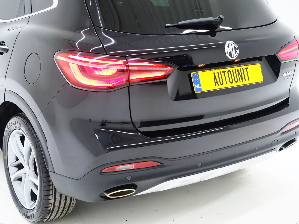 1.5 TGDI Luxury | Panoramadak | Adaptive Cruise | Sportstoelen | 360 | Keyless | Carplay