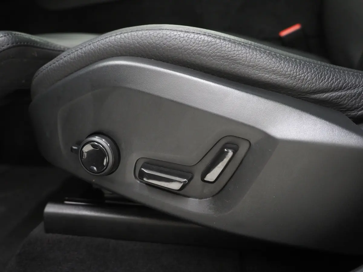 2.0 T6 Plug-in hybrid AWD Inscription Long Range | Panoramadak | Leder | Keyless | Camera | Memory | Cruise | Carplay