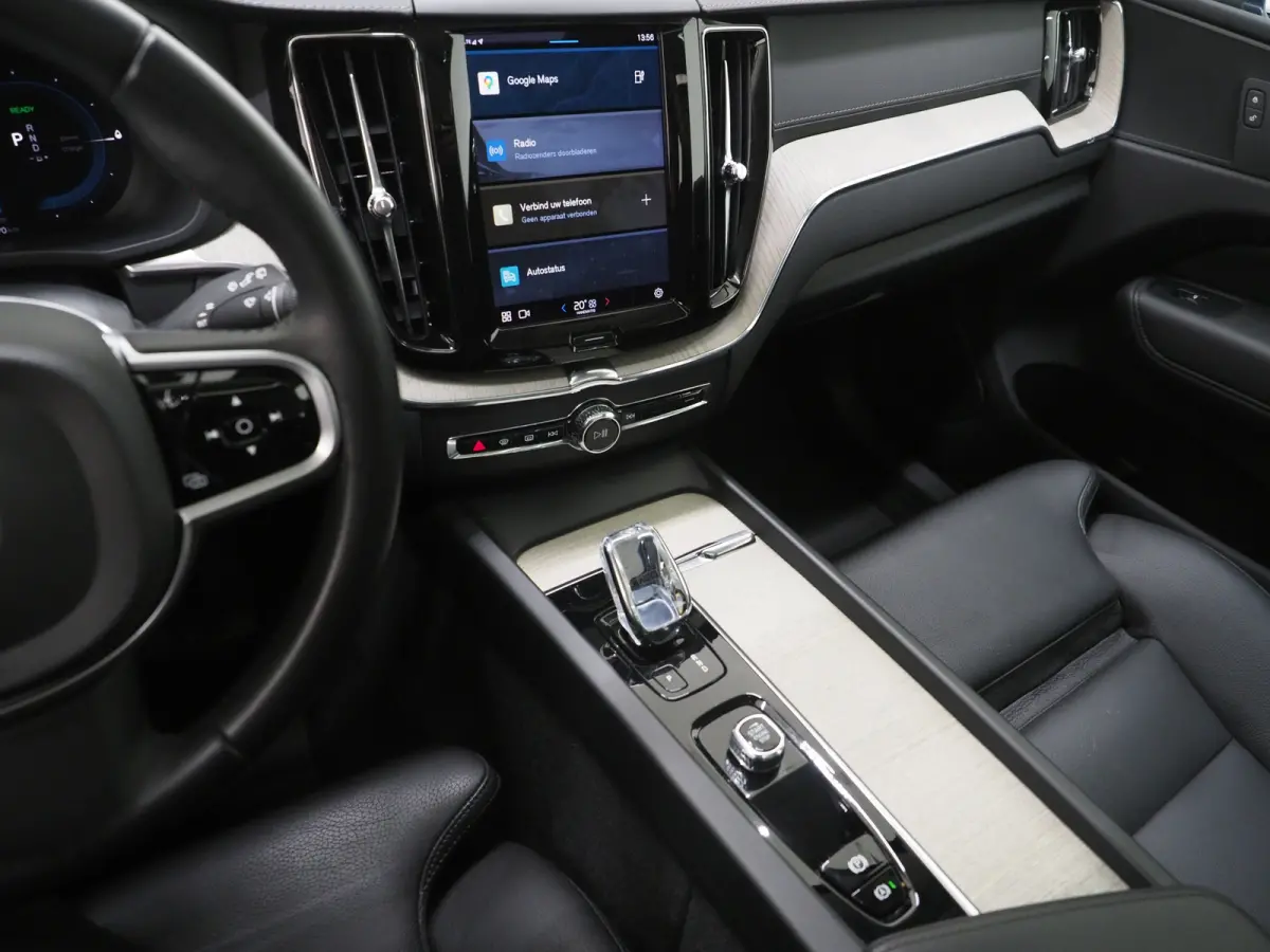 2.0 T6 Plug-in hybrid AWD Inscription Long Range | Panoramadak | Leder | Keyless | Camera | Memory | Cruise | Carplay