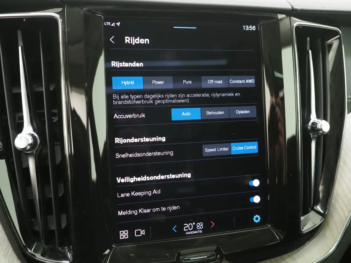 2.0 T6 Plug-in hybrid AWD Inscription Long Range | Panoramadak | Leder | Keyless | Camera | Memory | Cruise | Carplay