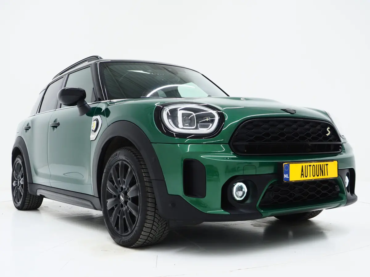 Mini 1.5 Cooper ALL4 Facelift | Panoramadak | Leder | Harman/Kardon | HUD | Keyless | Memory | Camera | Carplay