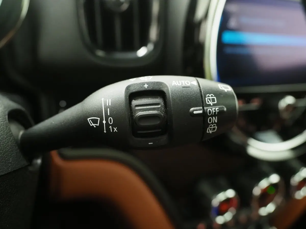 Mini 1.5 Cooper ALL4 Facelift | Panoramadak | Leder | Harman/Kardon | HUD | Keyless | Memory | Camera | Carplay