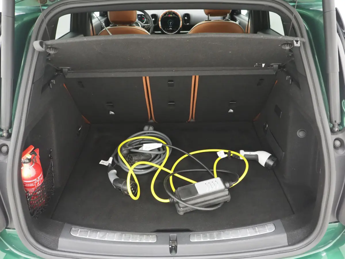 Mini 1.5 Cooper ALL4 Facelift | Panoramadak | Leder | Harman/Kardon | HUD | Keyless | Memory | Camera | Carplay