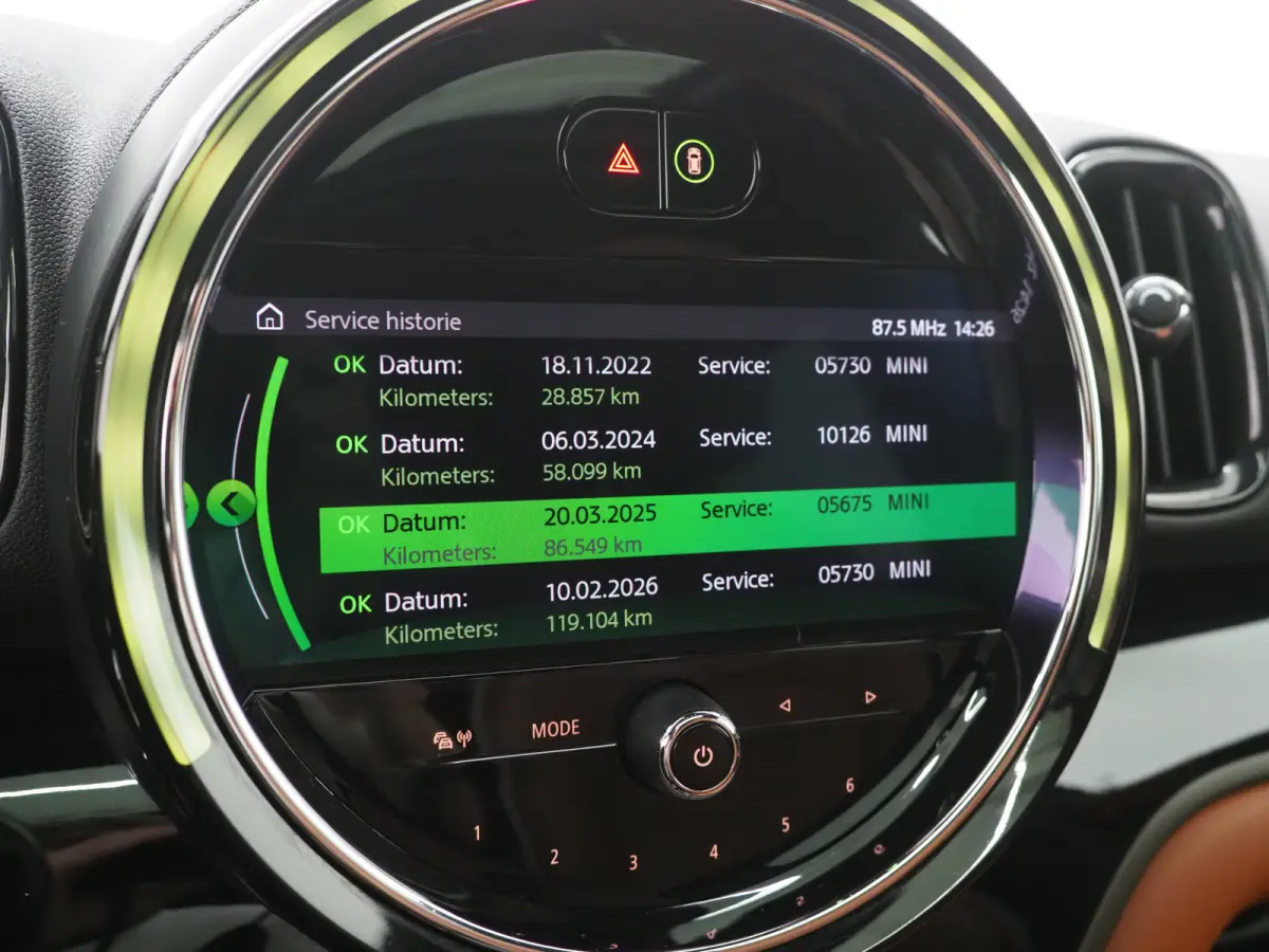 Mini 1.5 Cooper ALL4 Facelift | Panoramadak | Leder | Harman/Kardon | HUD | Keyless | Memory | Camera | Carplay