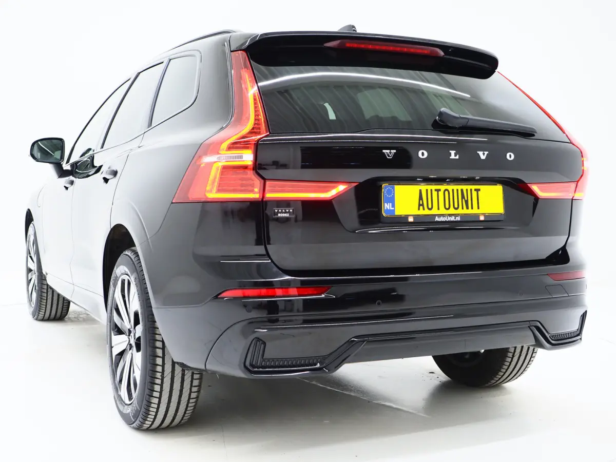 2.0 T6 Plug-in Hybrid AWD Plus Dark Long Range | Panoramadak | Leder | Camera | Keyless | Memory | Virtual | DAB | Carplay