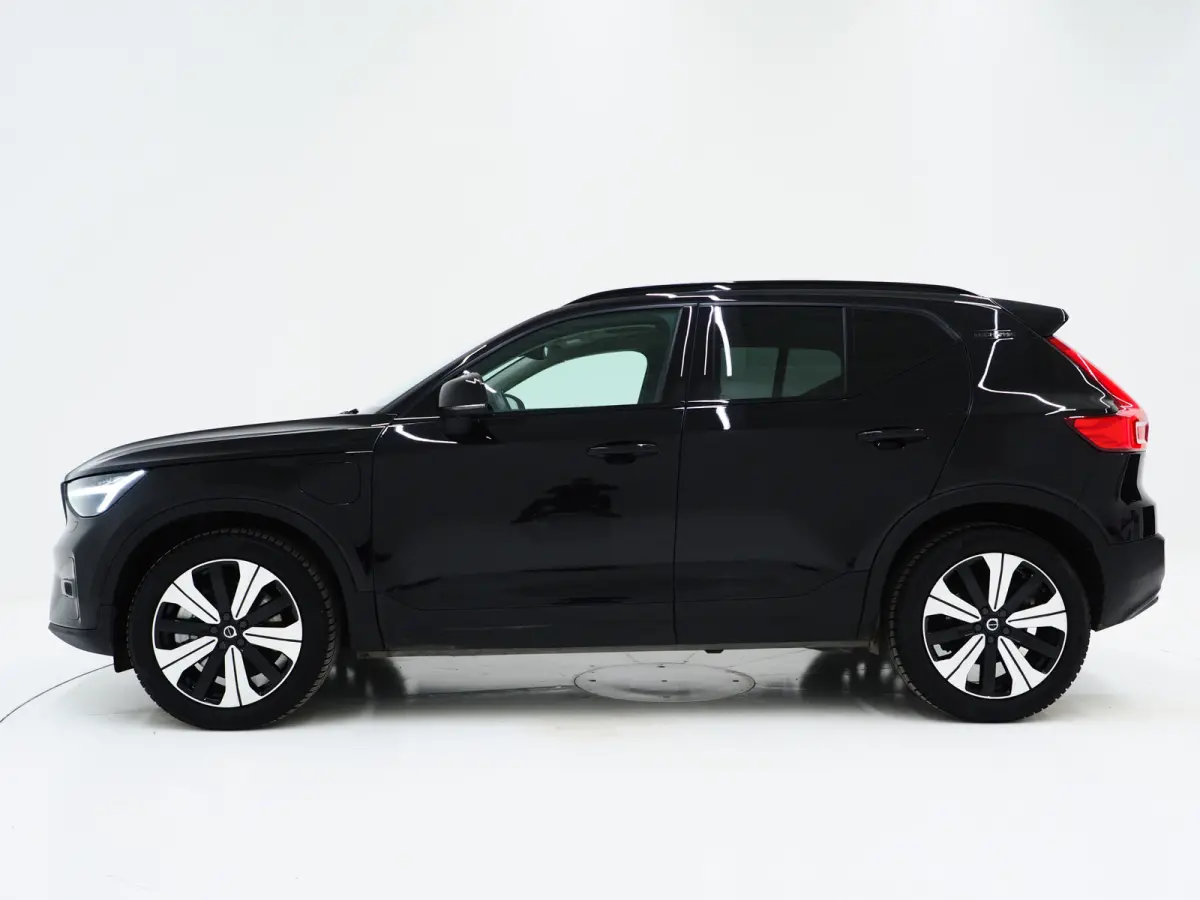 1.5 T5 Plug-in hybrid Ultimate Dark | Panoramadak | Pilot Assist | Harman/Kardon | Leder | Keyless | 360 | BLIS | Carplay
