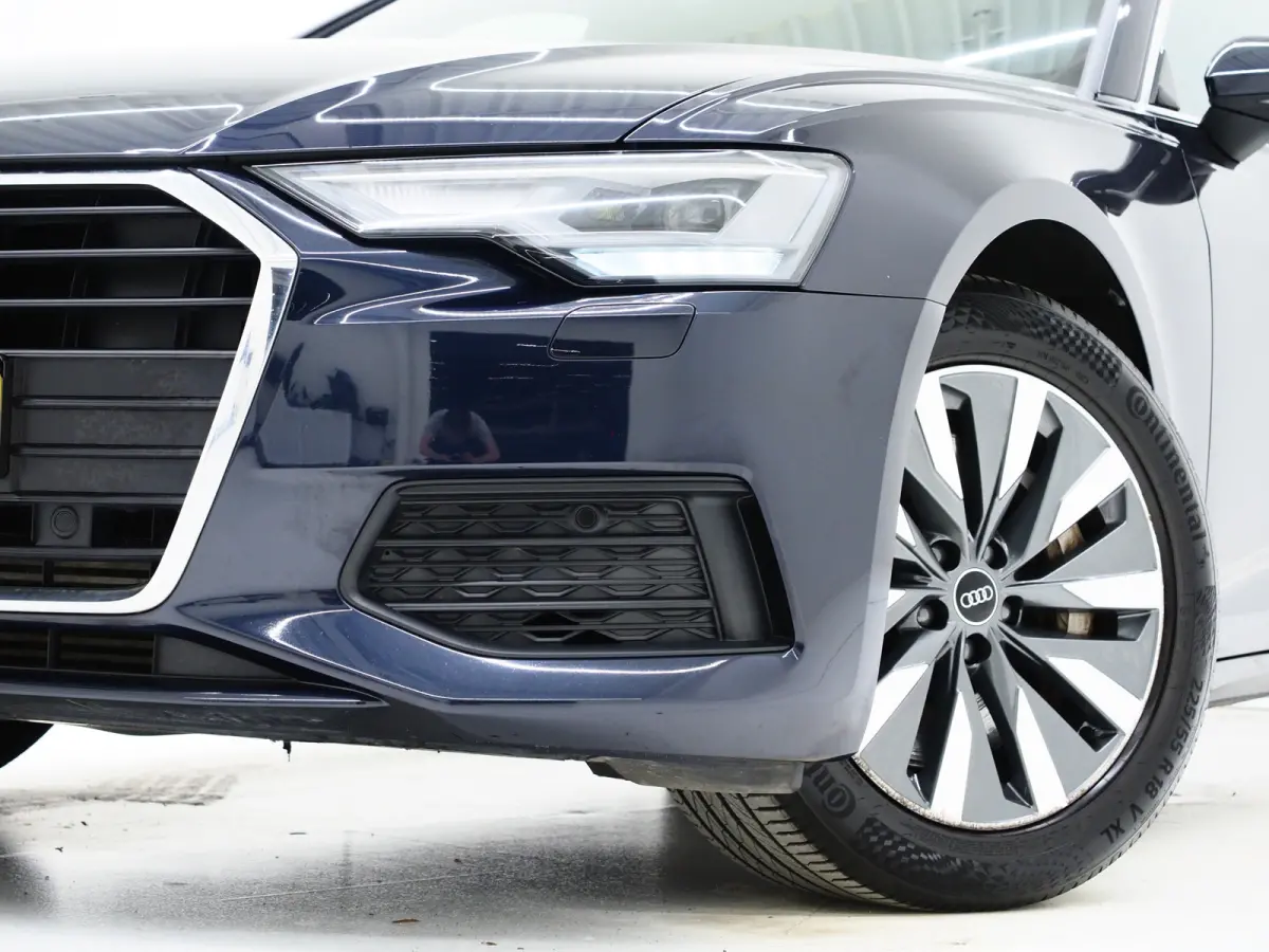50 TFSI e quattro | Leder | Trekhaak | Keyless | Memory | Camera | DAB | Carplay