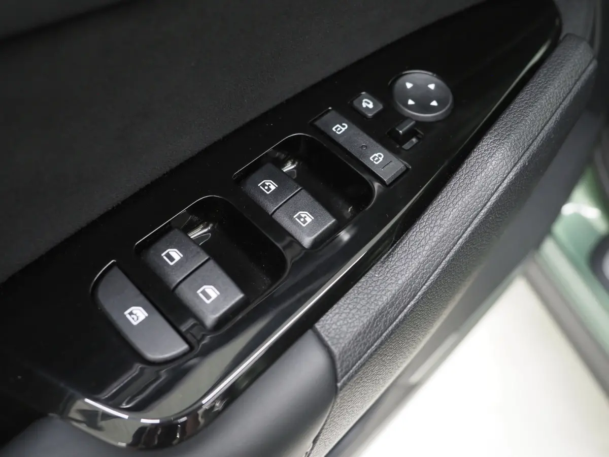 1.6 T-GDi Plug-in Hybrid AWD GT-Line | Panoramadak | Sportstoelen | Leder | 360 | Keyless | Adaptive Cruise | Sfeerlicht | Carplay