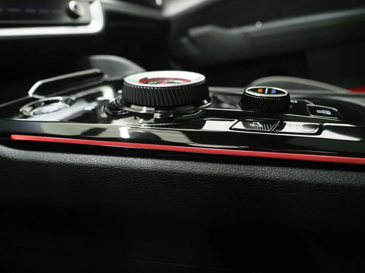 1.6 T-GDi Plug-in Hybrid AWD GT-Line | Panoramadak | Sportstoelen | Leder | 360 | Keyless | Adaptive Cruise | Sfeerlicht | Carplay