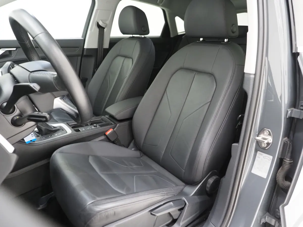 45 TFSI e Edition | Leder | Camera | Adaptive Cruise | Dodehoekdetectie | Stoelverwarming | Carplay