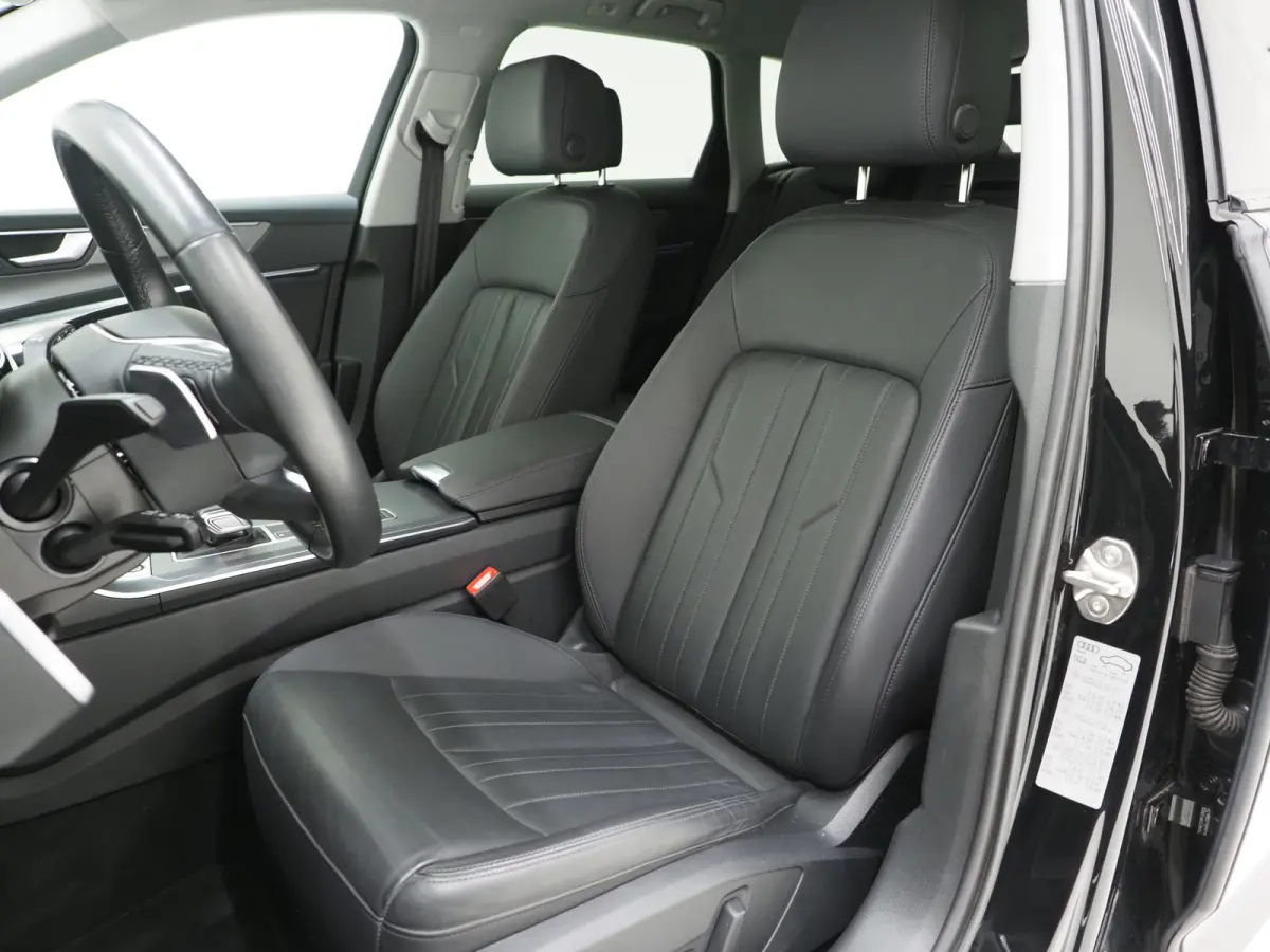 50 TFSI e quattro | Leder | Trekhaak | 360 | Keyless | Adaptive Cruise | Memory | Carplay